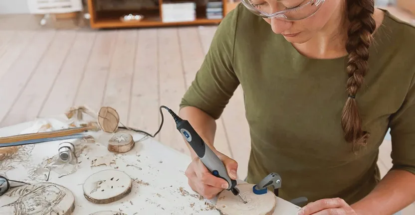 Dremel 2050-15 F0132050JA Stylo+ El Motoru 