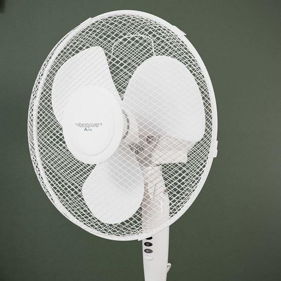Voltomat Ayaklı Vantilatör 50W Beyaz