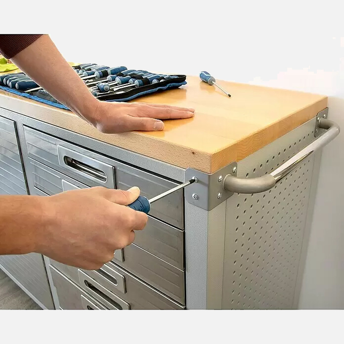    Alpha Tools Tornavida ve Bits Seti 70 Parça  