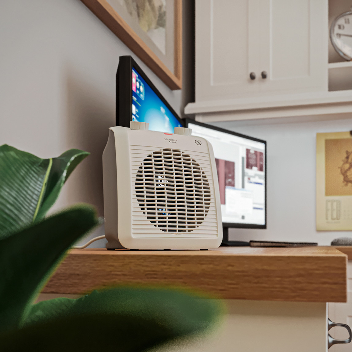    Voltomat 2000W Termostatlı Seramik Fanlı Isıtıcı 