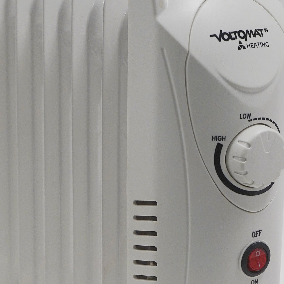    Voltomat Termostatlı 800 W 6 Dilim Yağlı Radyatör Beyaz 