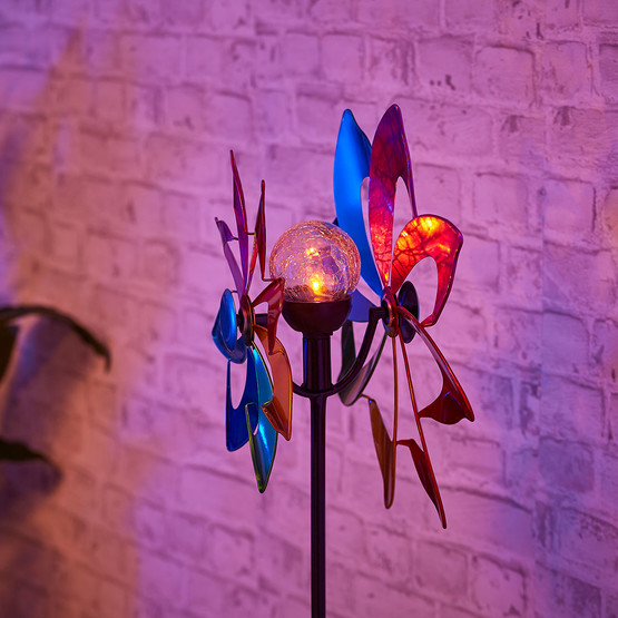 Bauhaus Solar Rüzgar Gülü