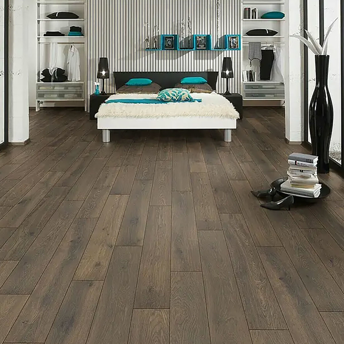    Logoclic Vinto Eiche Cocoa 32. Sınıf Laminat Parke 1288x195x8 mm 