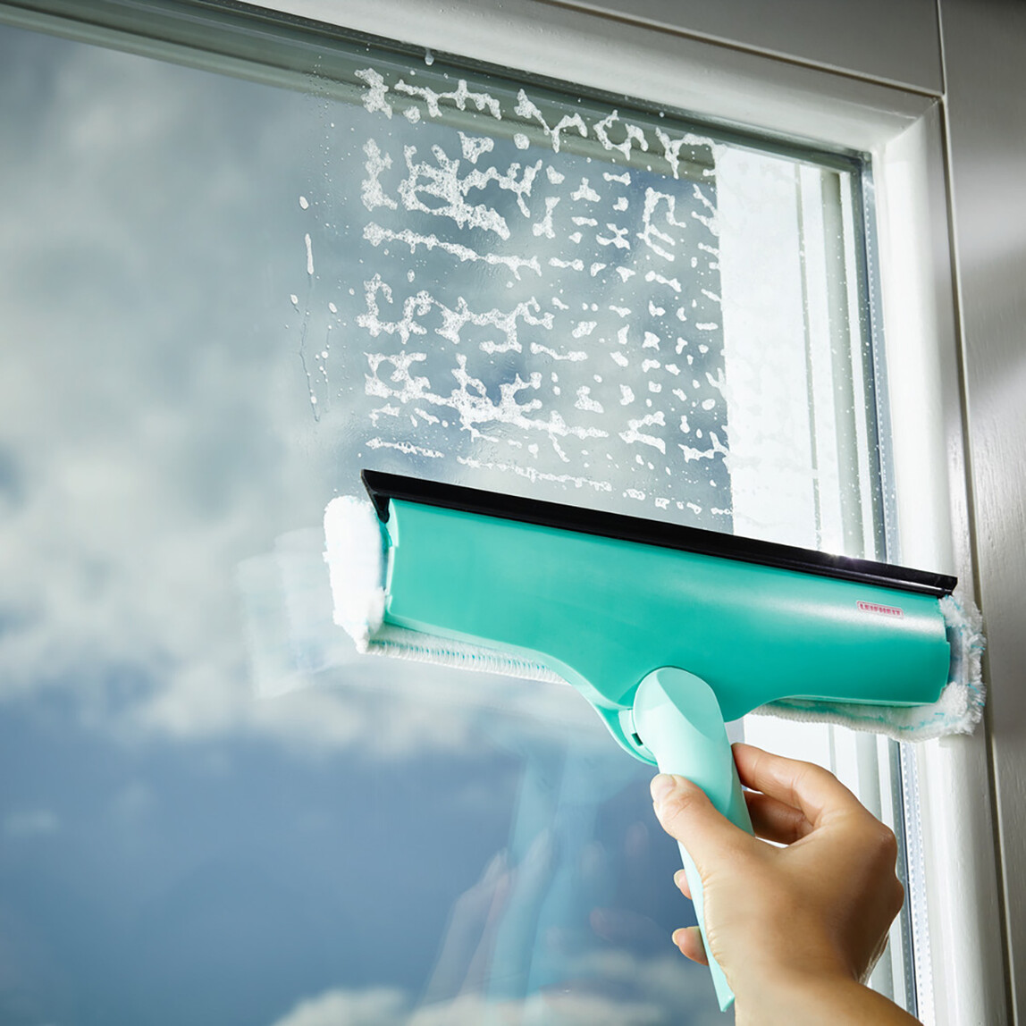    Leifheit Cam Sileceği  