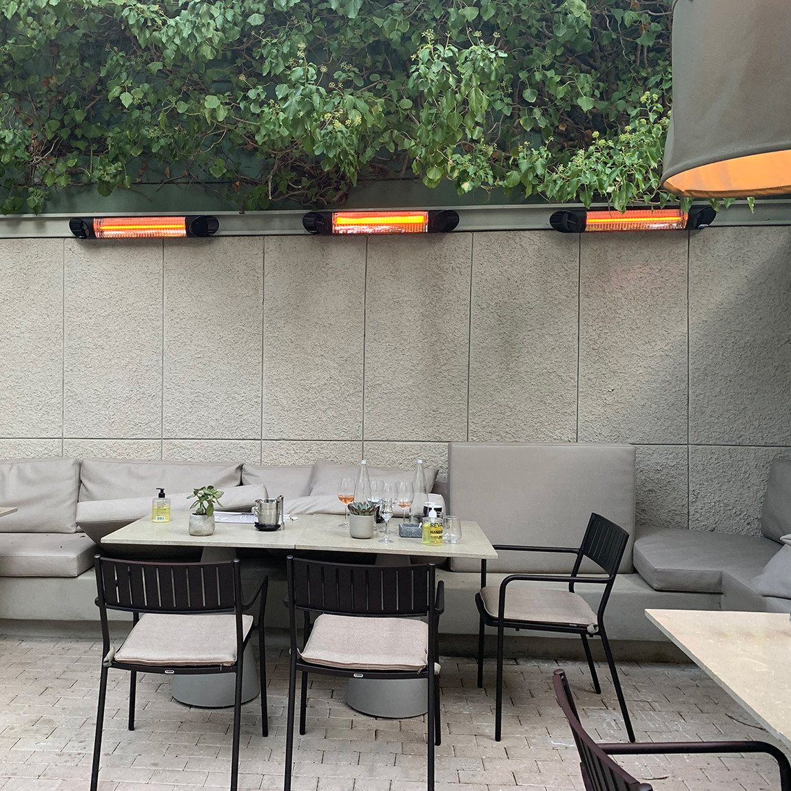    Veito Infrared 2500W Blade S Duvar Tipi Isıtıcı Siyah  