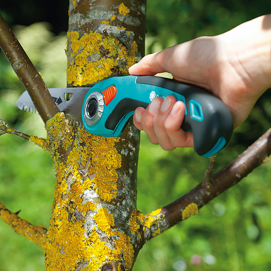    Gardena 8742-20 Katlanır Bahçıvan Testere 135P   