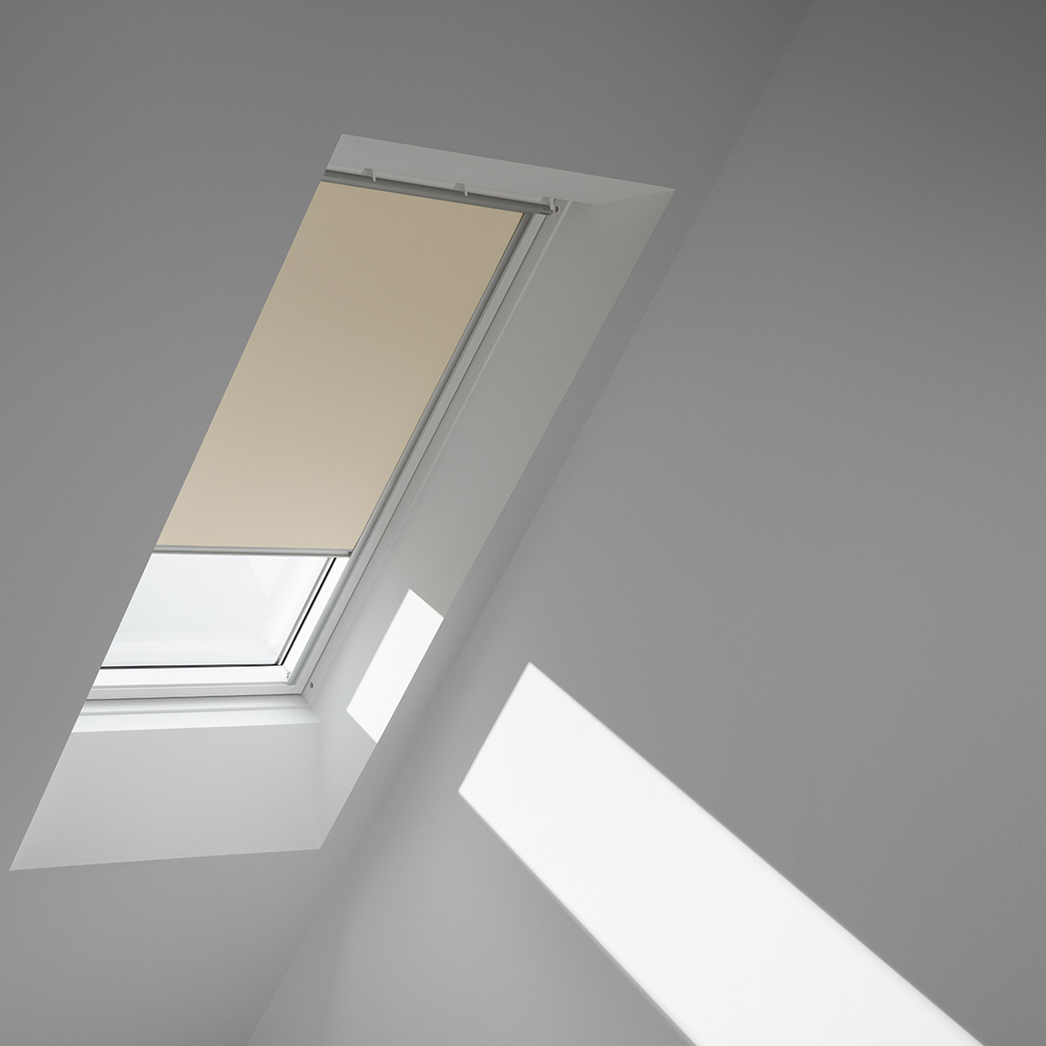    Velux Siesta Stor Bej  94x118 cm 