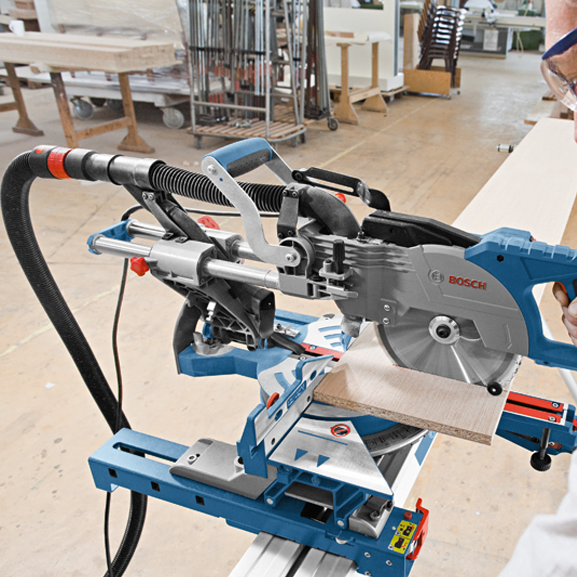    Bosch Profesyonel GCM-8SJL 1600W 30mm Gönye Testere  