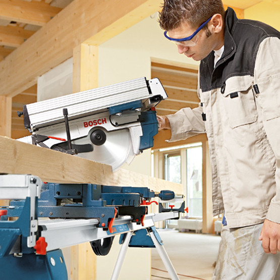 Bosch Profesyonel GTM-12JL 1800W 305 mm Gönye Testere 