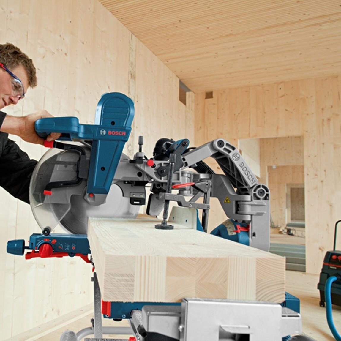    Bosch Profesyonel GCM-12GDL 2000 W 305 mm Entegre Çift Çizgili Kızaklı Lazerli Gönye Testere   