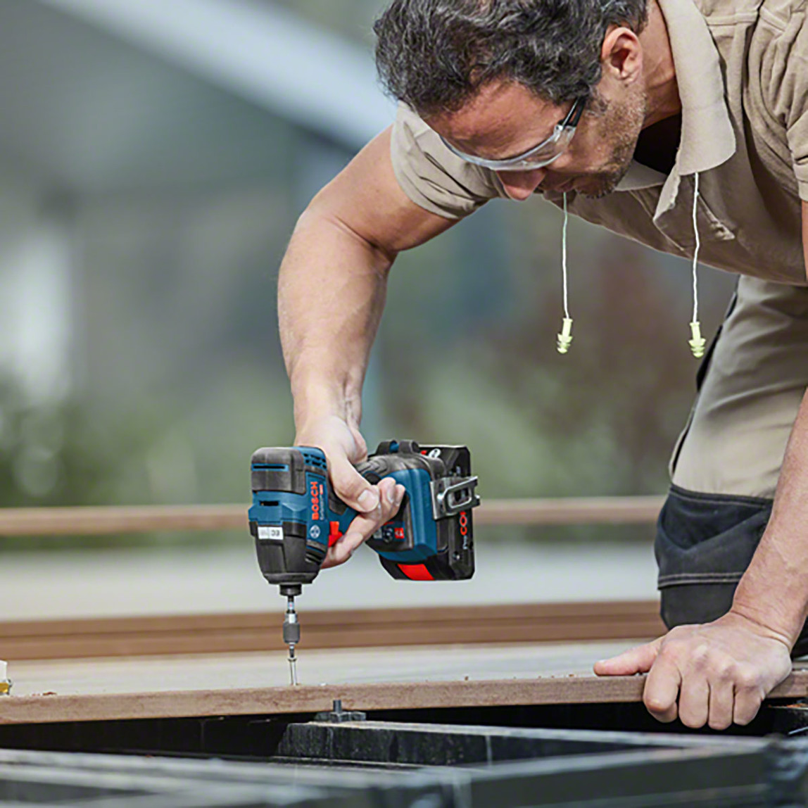   Bosch Profesyonel Solo GDR-18V-200 C 18V Li-ion Akülü Darbeli Somun Sıkma Makinesi (Akü ve Şarj cihazı Dahil Değildir.) 