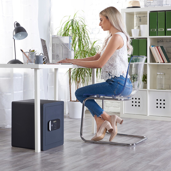 Yale YSEM/400/EG1 Maksimum Güvenlik Sertifikalı Ofis Tipi Motorlu Kasa