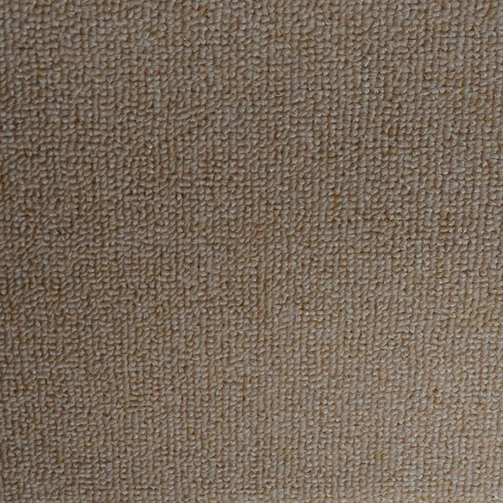 Güven Collection Golf Düz Bukle Aslan 6 mm 400 cm Duvardan Duvara Halı Bej
