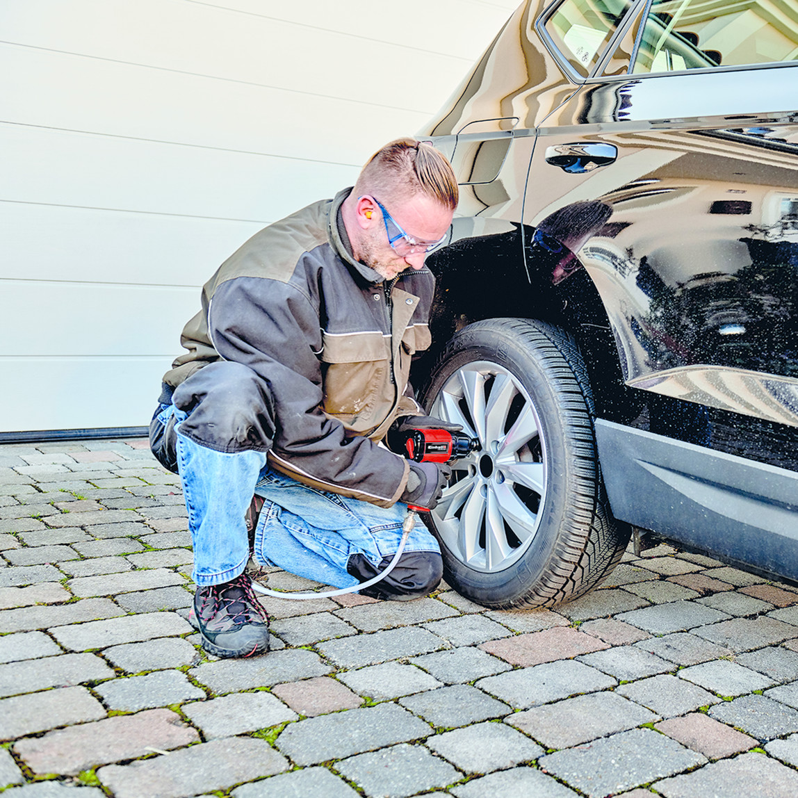    Einhell TC-PW340 7500 Devir Pnömatik Havalı Somun Sıkma Makinesi  