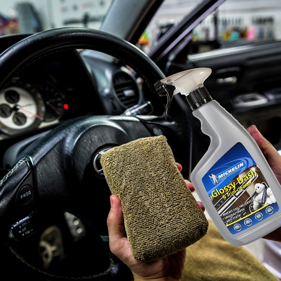    Michelin MC31388 650ml Torpido ve Trim Temizleme ve Bakım Spreyi 