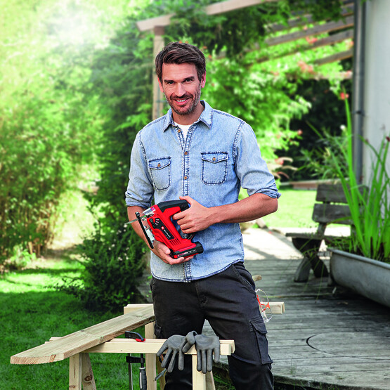 Einhell TC-JS 18 Li Solo Akülü Dekupaj Testere (Akü ve Şarj Cihazı Dahil Değildir.)