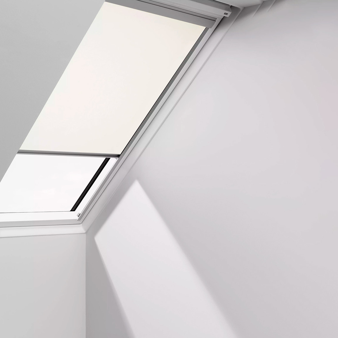    Velux Yeni Nesil Raylı Stor Bej 78x118cm Rfl Mk06 1086s 