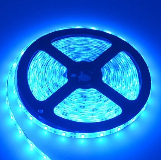 Rgb 4.5 Metre Renkli Uzaktan Kumandalı Şerit Led