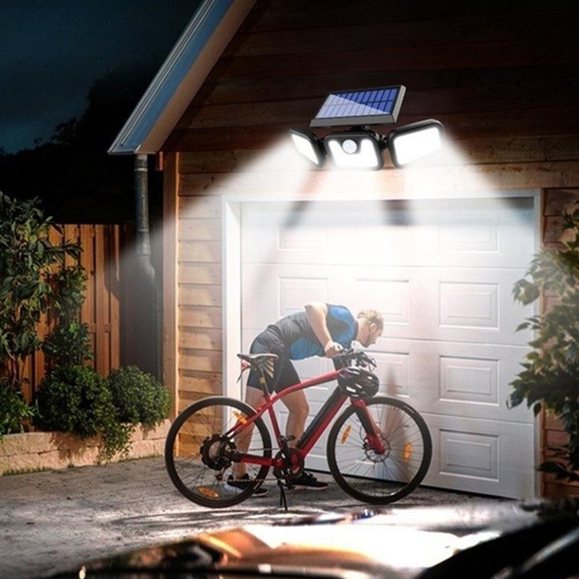    GreenTech Solar Sensörlü 3 Taraflı Led Aydınlatma 