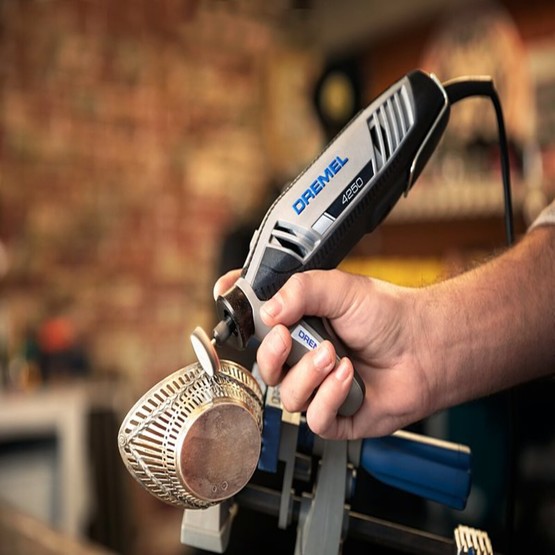 Dremel 4250 (4250-35) Çok Amaçlı El Motoru