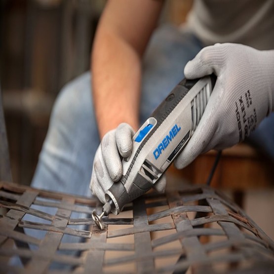 Dremel 4250 (4250-3/45) El Motoru 