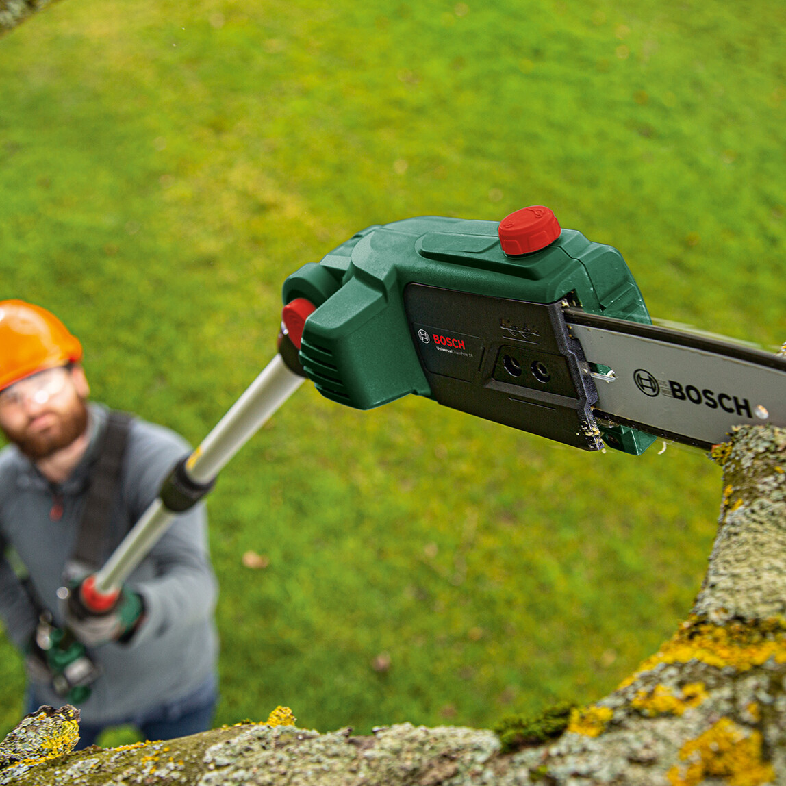    UniversalChainPole 18 Akülü Teleskopik Zincirli Budama Makinesi 