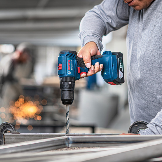 Bosch GSB 185-LI 2,0 Ah Profesyonel Darbeli Çift Akülü Vidalama 