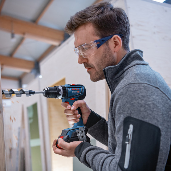 Bosch GSB 18V-90 C 2x5.0 Ah. Profesyonel Darbeli Akülü Vidalama 