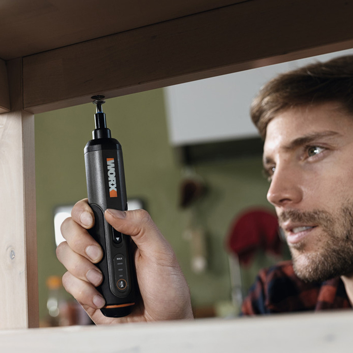    Worx WX240 4 V 1.5 Ah Tek Akülü Akülü Vidalama + 26 adet Bits Uç   