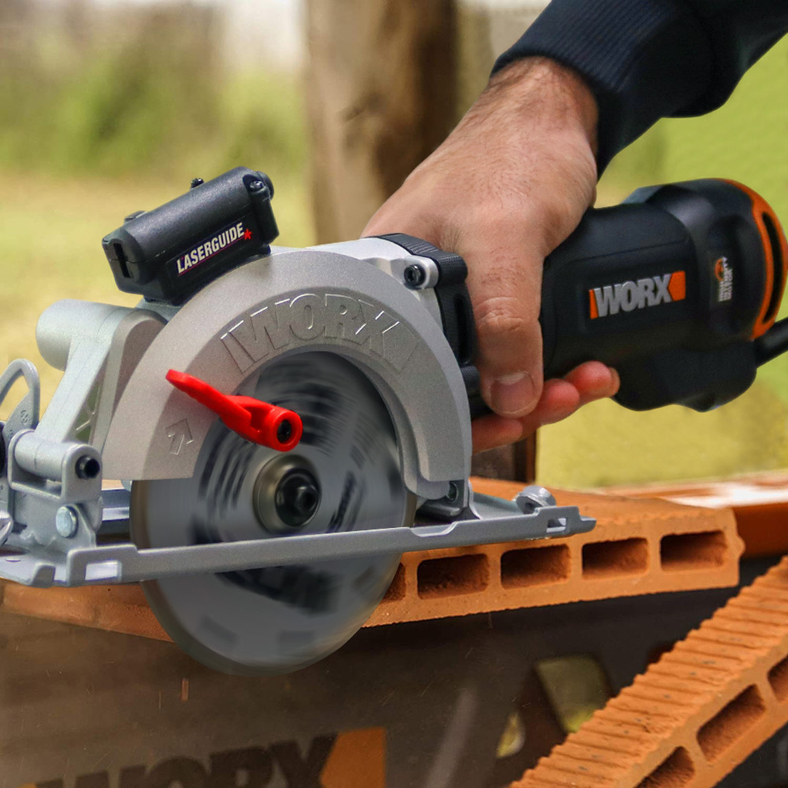    Worx WX437 800 W Profesyonel Çok Amaçlı Lazerli Daire Testere  