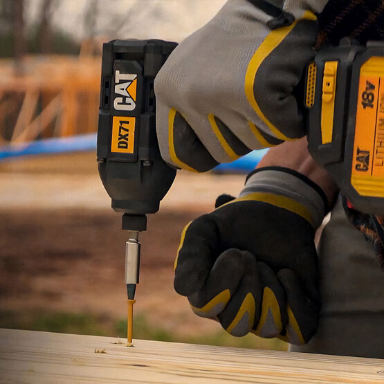CAT DX71 18Volt 2.0Ah Li-ion Çift Akülü 215Nm Kömürsüz Profesyonel Şarjlı Darbeli Tornavida 