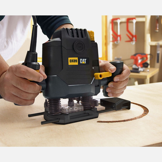 CAT DX89 2100Watt 12mm Profesyonel El Frezesi 