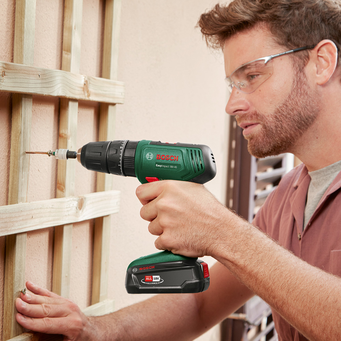    Bosch EasyImpact 18V-40 -Solo Vidalama (Akü ve Şarj Cihazı Dahil Değildir.) 