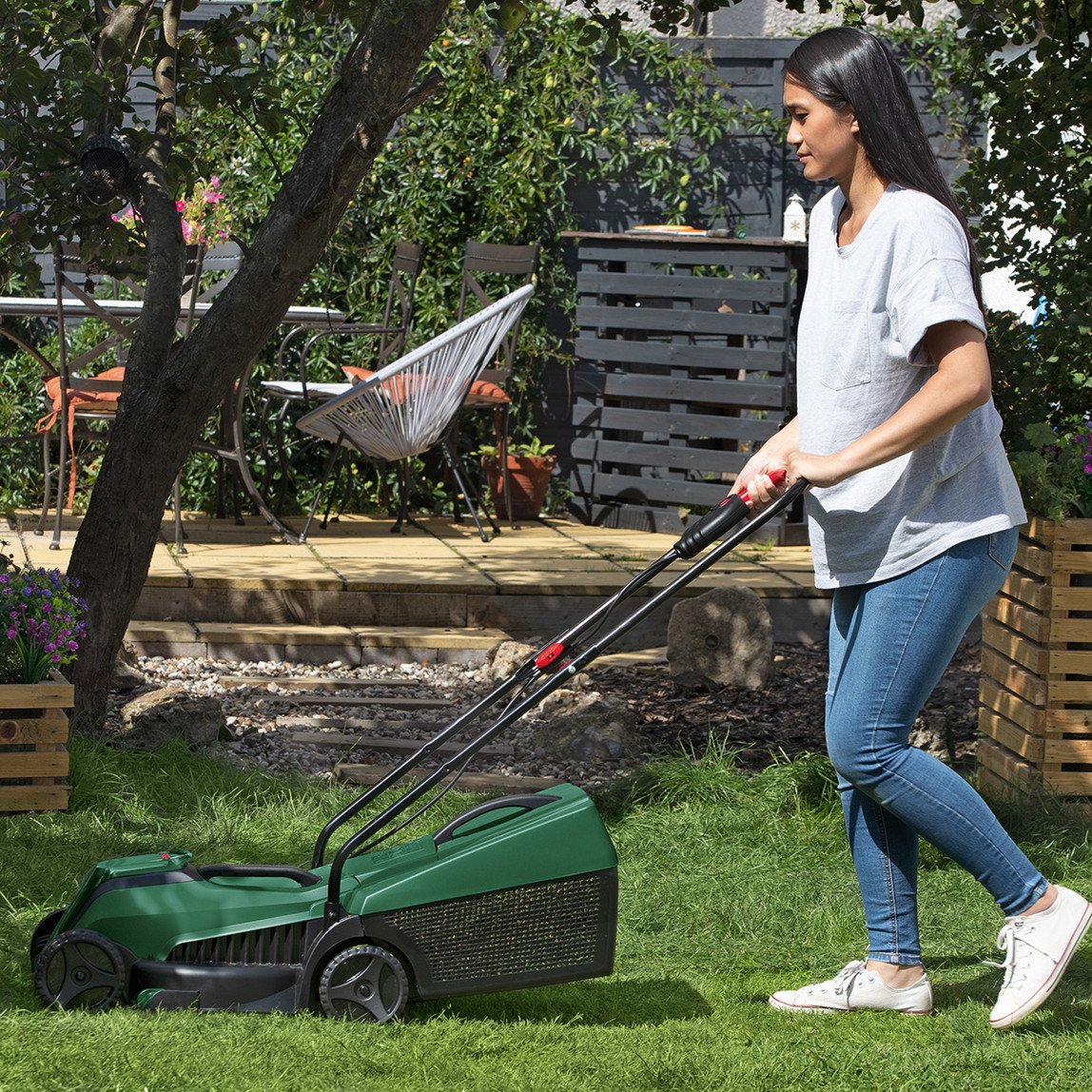    Bosch Easymower 18V Solo Çim Biçme Makinesi (Akü ve Şarj Cihazı Dahil Değildir) 