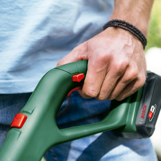 Bosch Easygrasscut Solo Kenar Kesme Makinesi (Akü ve Şarj Cihazı Dahil Değildir)