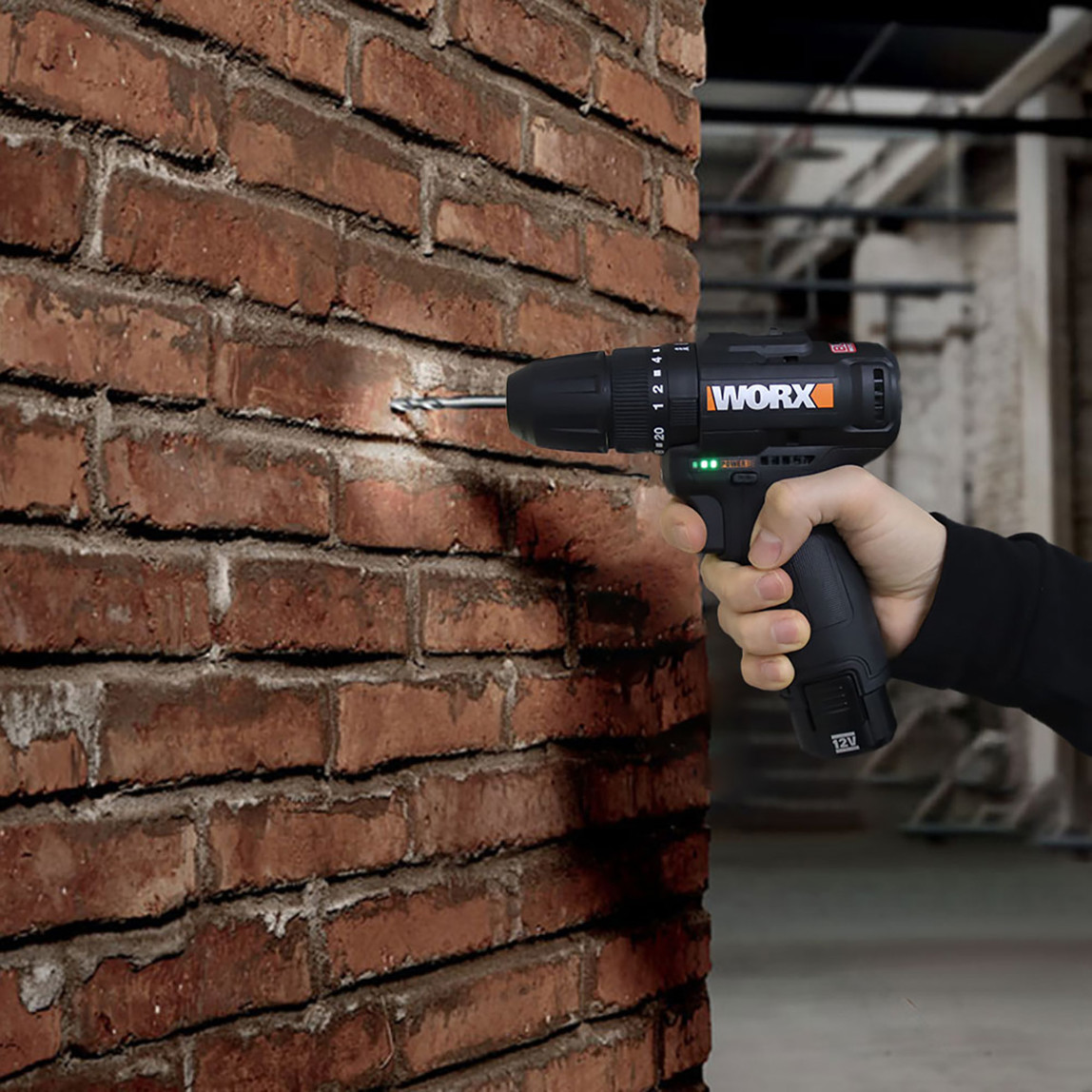    Worx WX121 12Volt/2.0Ah Li-ion Çift Akülü Kömürsüz Profesyonel Şarjlı Darbeli Matkap (5 Parça Aksesuarlı) 