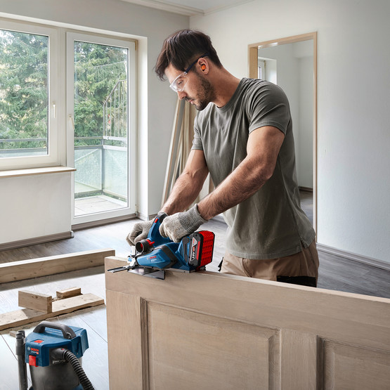 Bosch Profesyonel GHO 185-LI Solo Planya (Akü ve Şarj Cihazı Dahil Değildir.)
