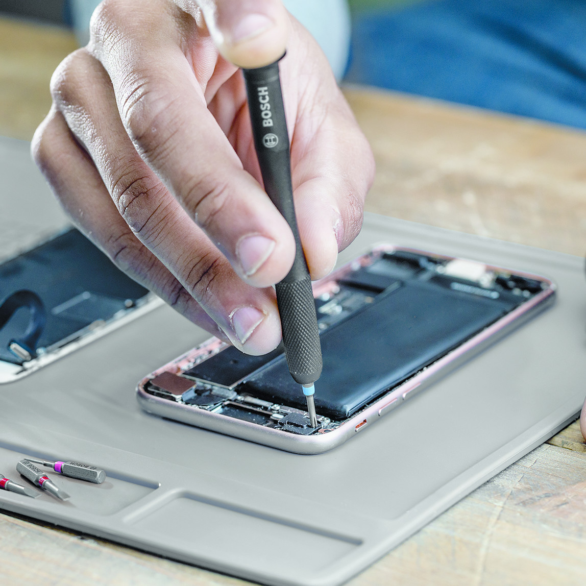    Bosch 42 Parça Vidalama Ucu Seti  