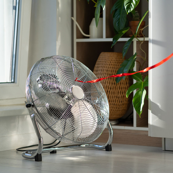 Dlc FE45 Yer Vantilatörü Krom 130 Watt   