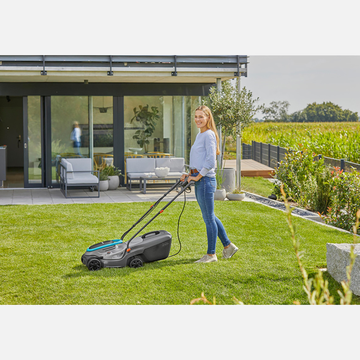    Gardena Powermax 32E Elektrikli Çim Biçme Makinesi 