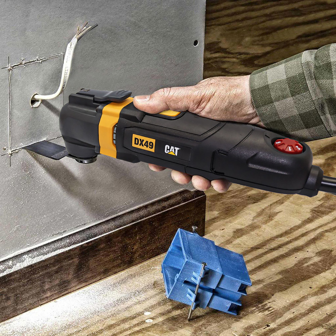    Cat DX49.1 350Watt Profesyonel Çok Amaçlı Devir Ayarlı Kesme Raspalama ve Zımpara 14 Adet Aksesuar 