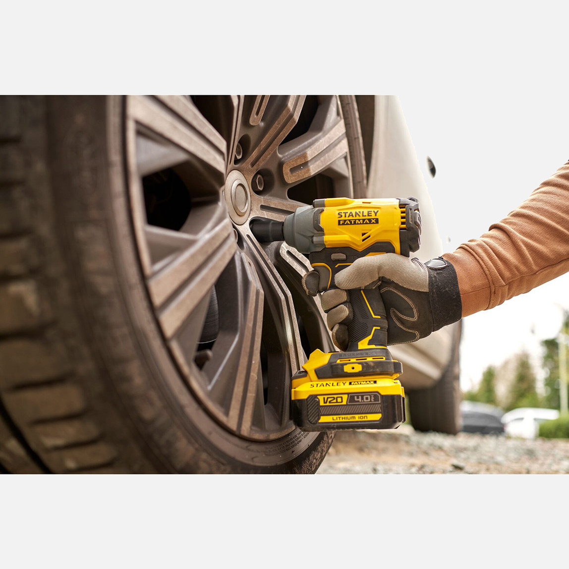    Stanley SFMCK217M1S-QW 18V Akülü Darbeli Matkap ve Somun Sıkma 2'li Set (SFMCD715 SFMCF920 4 Ah.Hızlı Şarj Aleti (SFMCB14) 