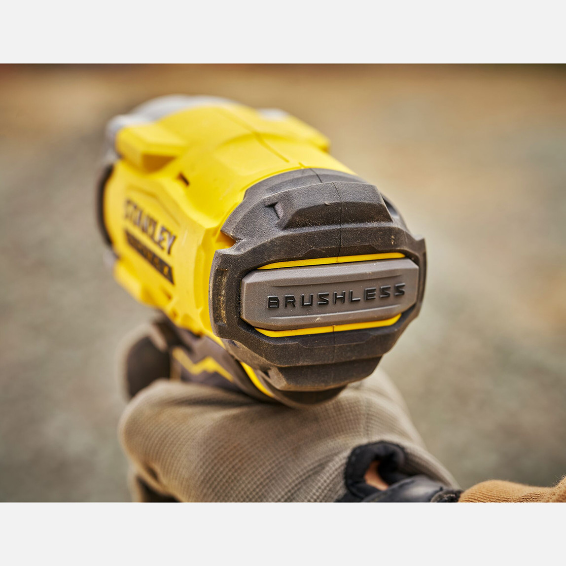    Stanley SFMCK217M1S-QW 18V Akülü Darbeli Matkap ve Somun Sıkma 2'li Set (SFMCD715 SFMCF920 4 Ah.Hızlı Şarj Aleti (SFMCB14) 