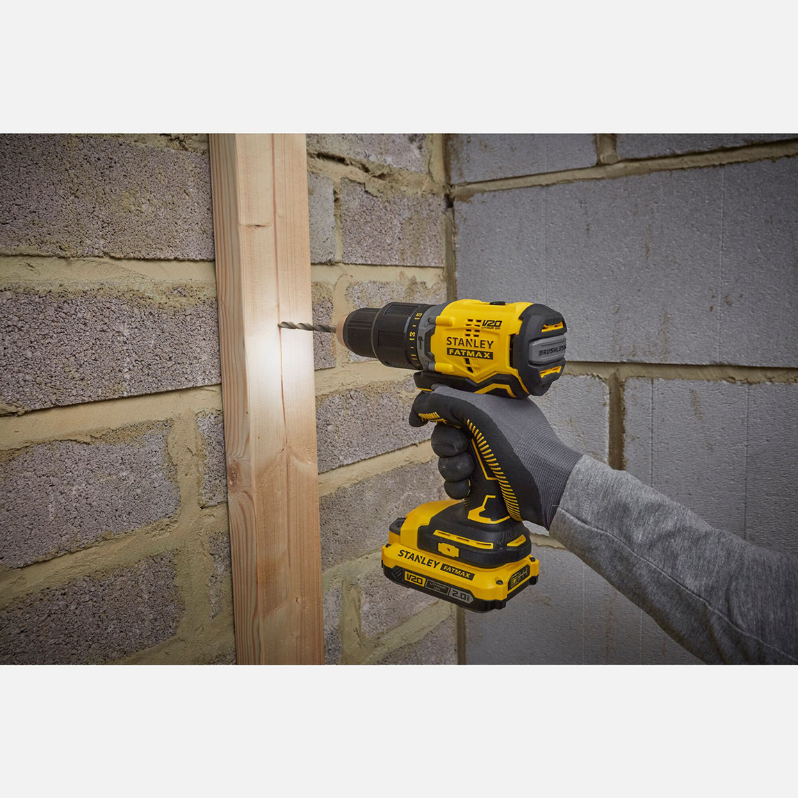    Stanley SFMCK216MDS-QW 18V Akülü Darbeli Matkap ve Kırıcı Delici 2'li Set 