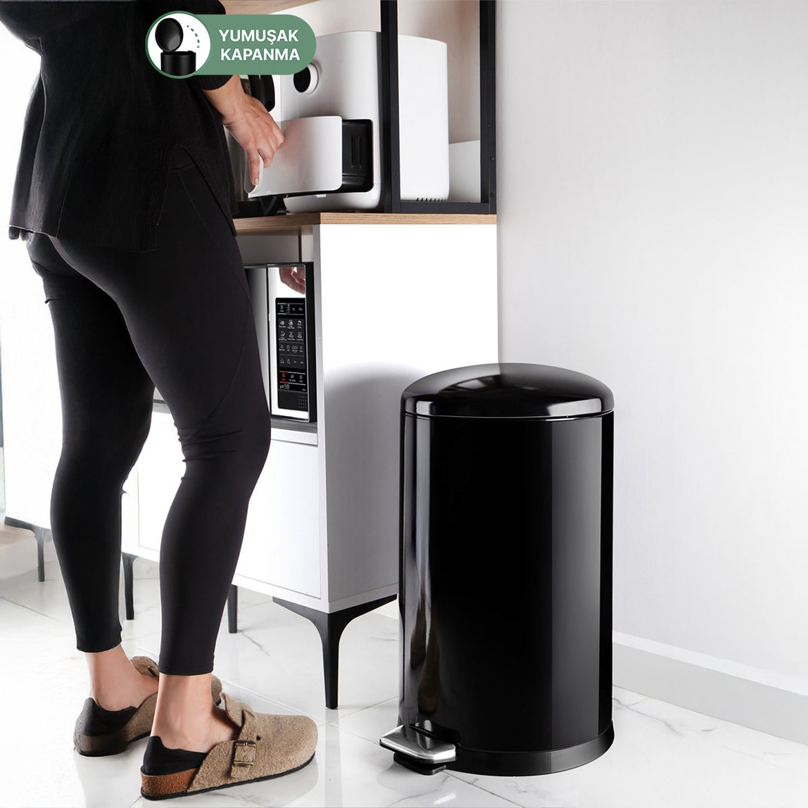    Bombe Kapaklı Çöp Kovası 30L Siyah 