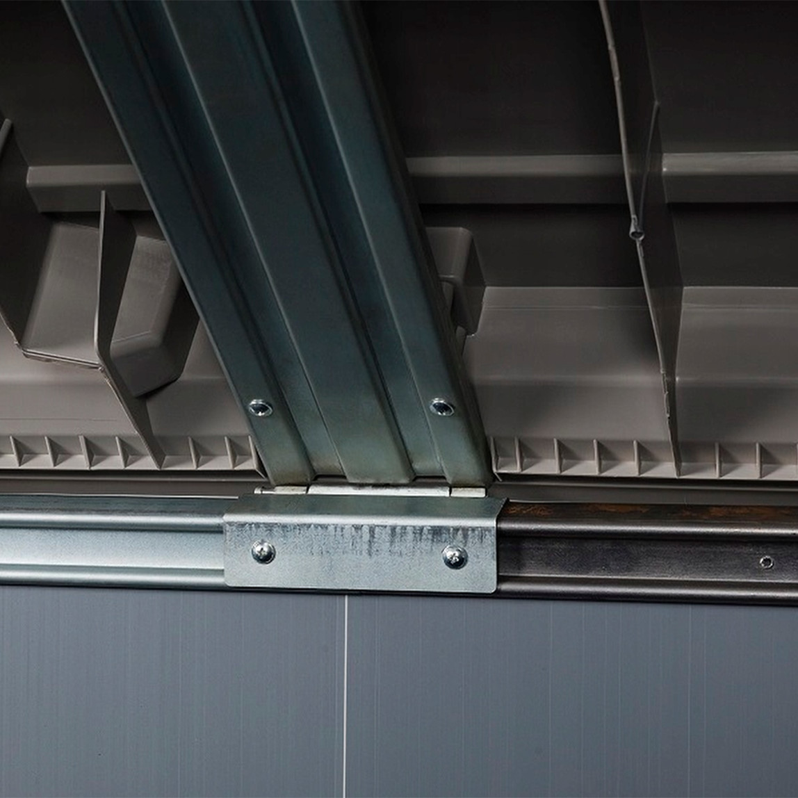    Stora Way Plus 2XL Bahçe Depolama Dolabı – 2.270 Litre
 