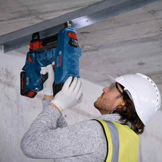 Bosch GNB 18V-38 Aküsüz Çivi Çakma Makinesi