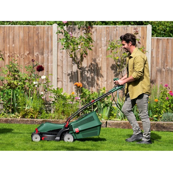 Bosch Universal Rotak 37-555 Çim Biçme Makinesi