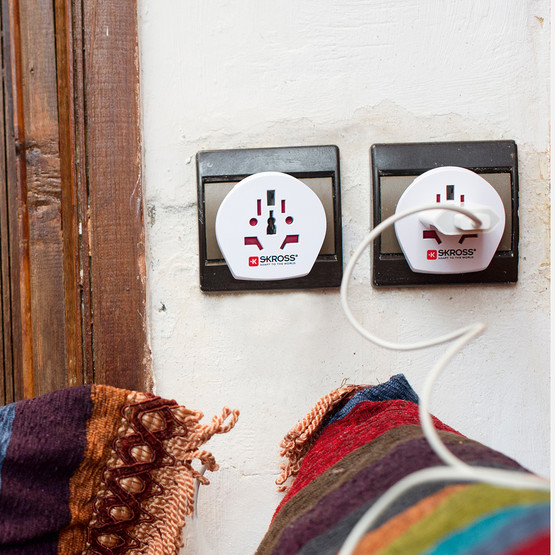 Seyahat Adaptörü, World To Europe Beyaz