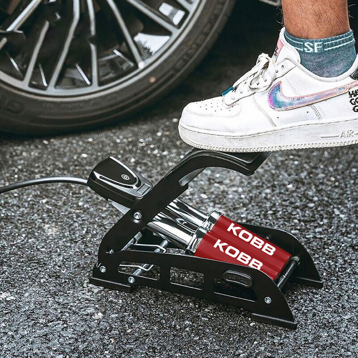    KOBB KB5402D Çift Pistonlu Dokunmatik Dijital Basınç Göstergeli Ayak Pompası + Taşıma Kılıfı 